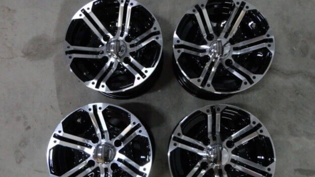 mitsubishi stud pattern
